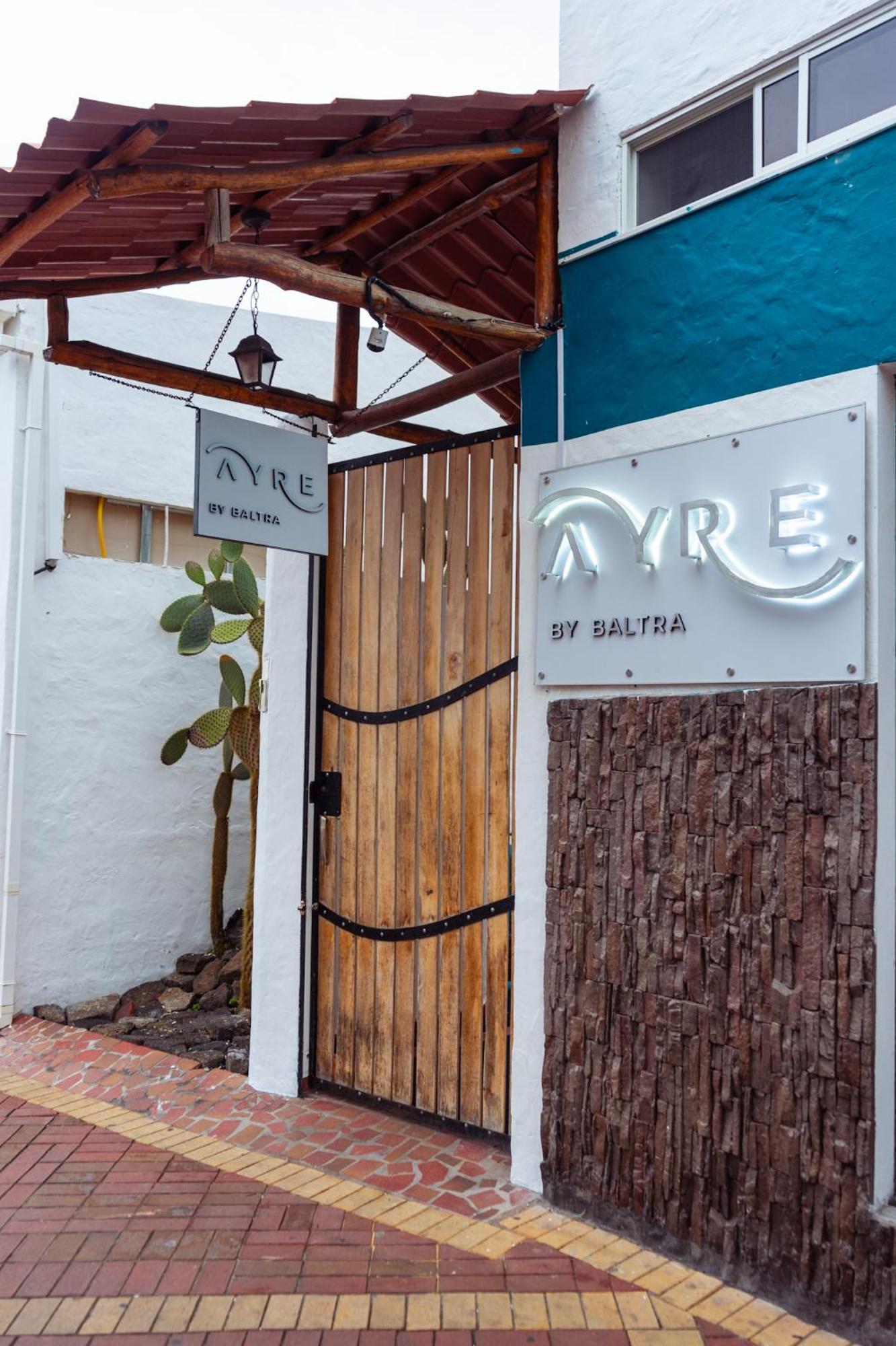 Hotel Ayre By Baltra بويرتو أيورا المظهر الخارجي الصورة