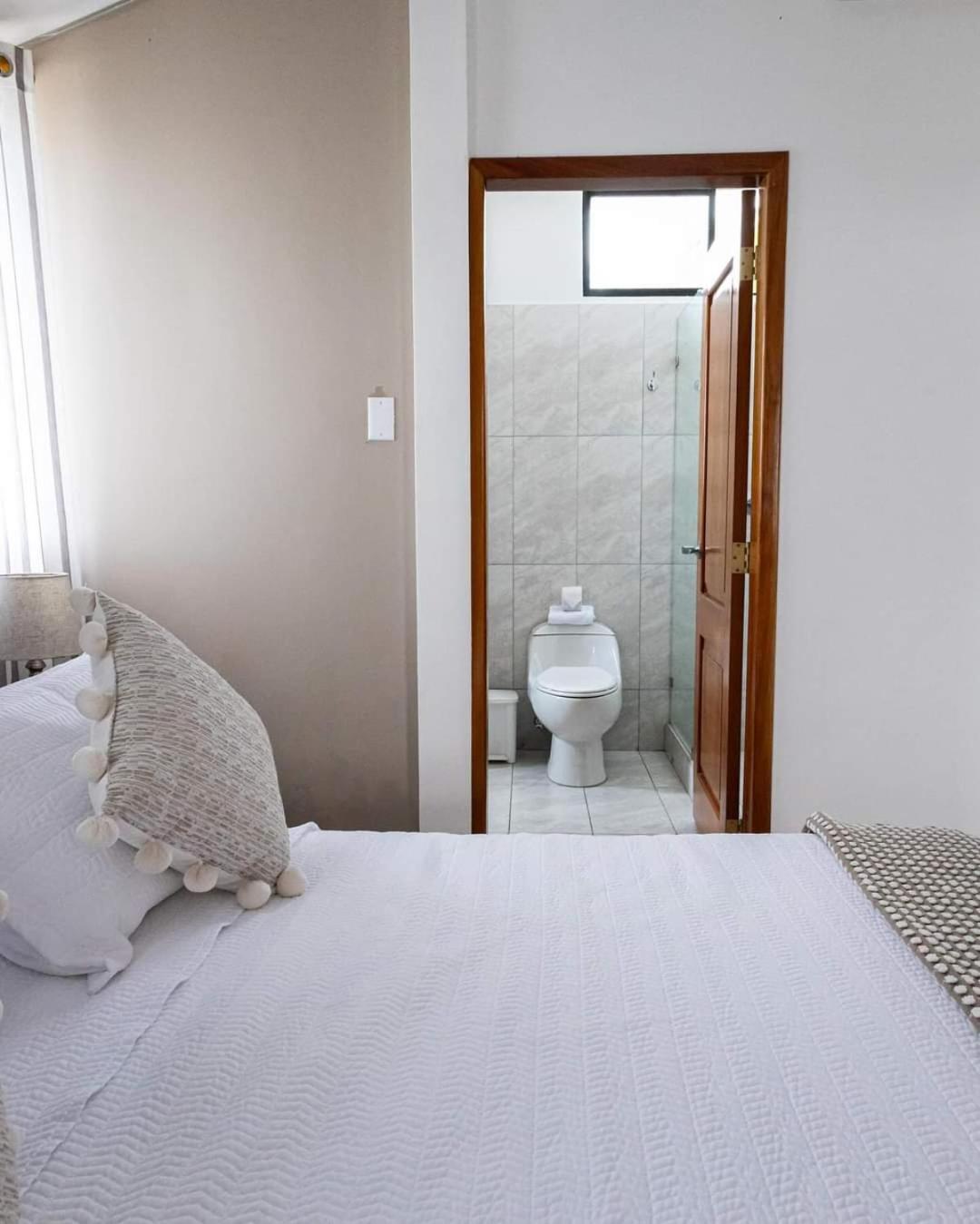 Hotel Ayre By Baltra بويرتو أيورا المظهر الخارجي الصورة